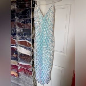 Windsor Dress (long) Im 5’ tall ends at my ankles. Special occasion dress.